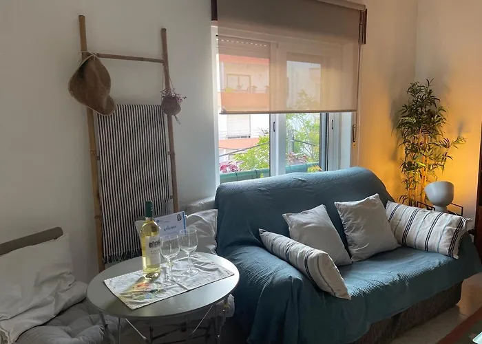 Besthomestay- Caparica Beach Lisbon