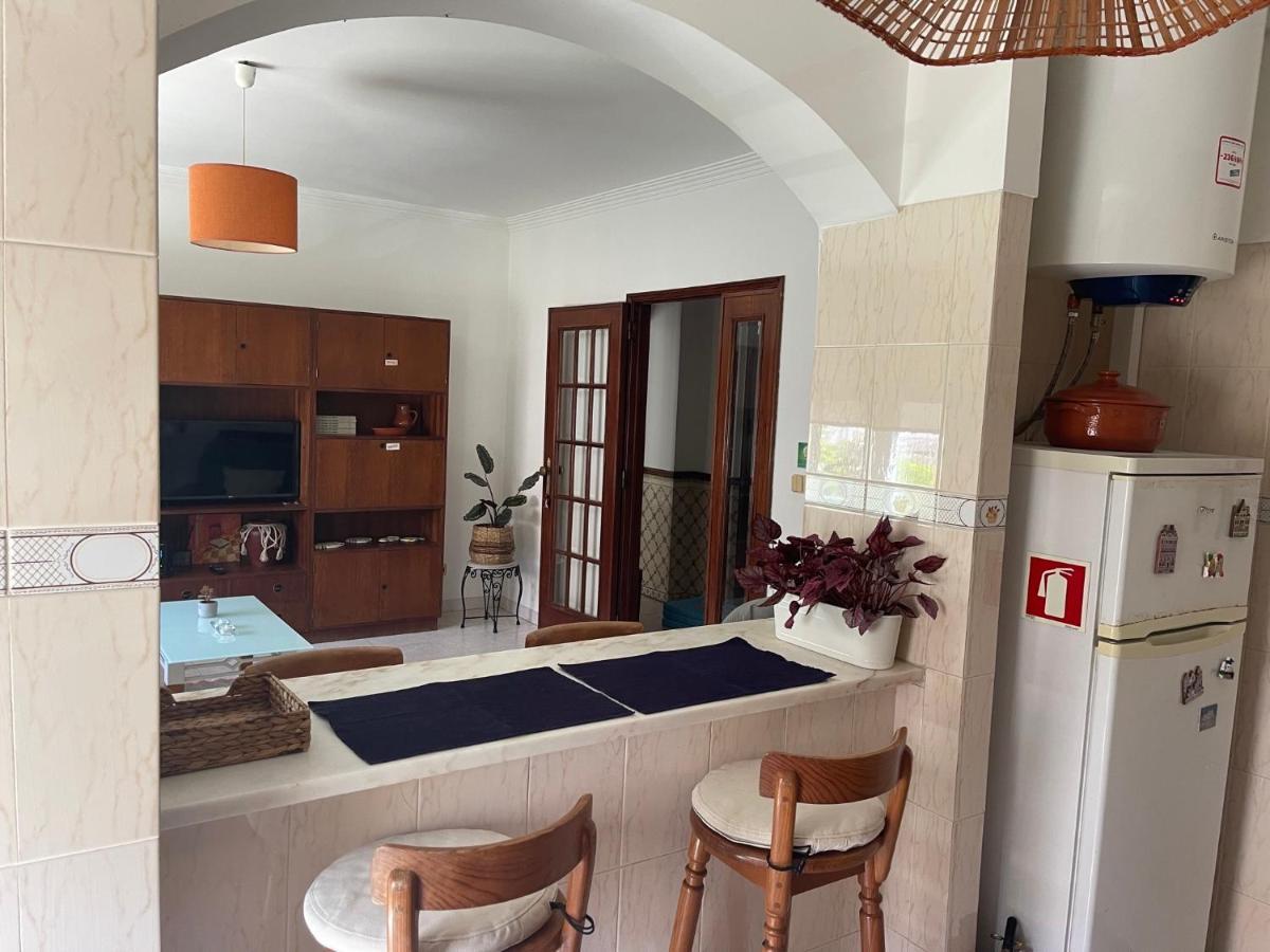 Besthomestay- Caparica Lisbon * Almada